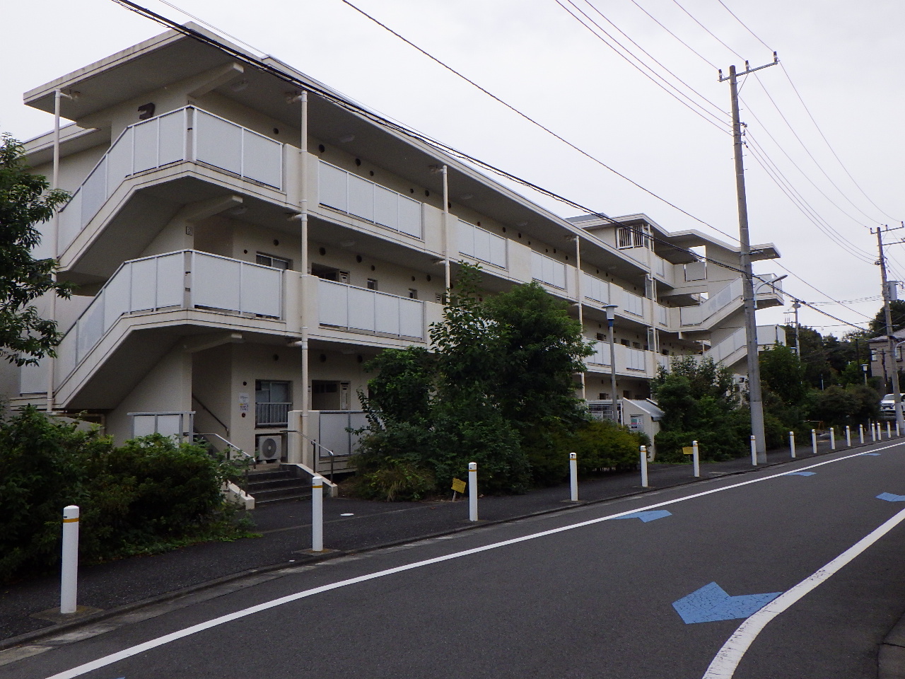 都営高井戸西二丁目アパート外壁改修、屋上防水、鉄部塗装、その他工事及び併存施設改修